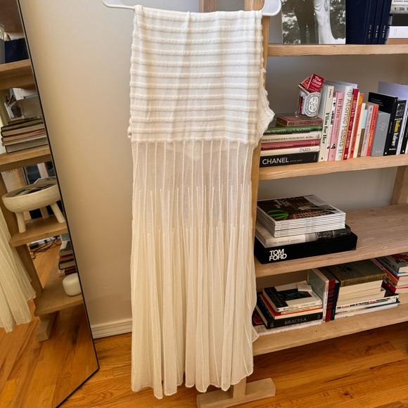 Alexis Marce Bridal Dress in White - Picture 7 of 7